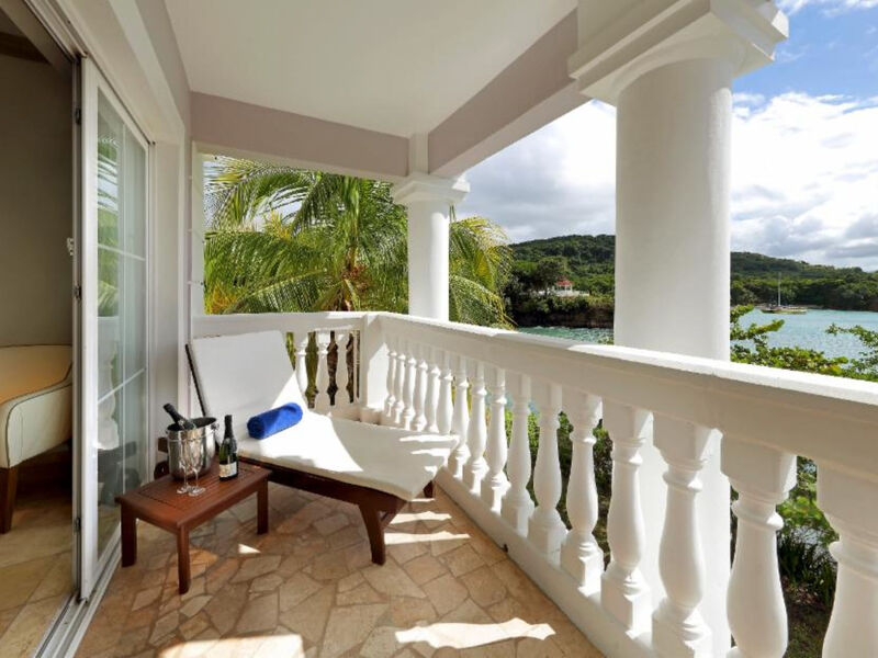 Grand Palladium Lady Hamilton Resort &Amp; Spa