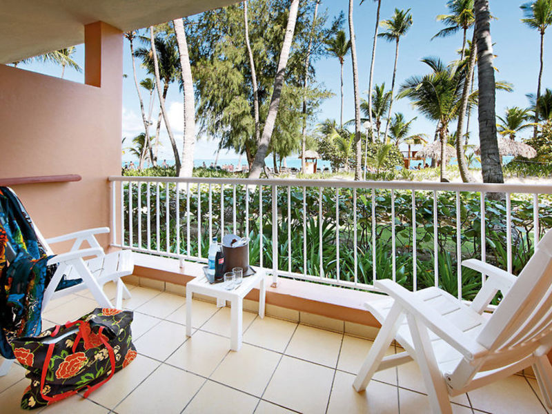 Grand Palladium Palace Resort