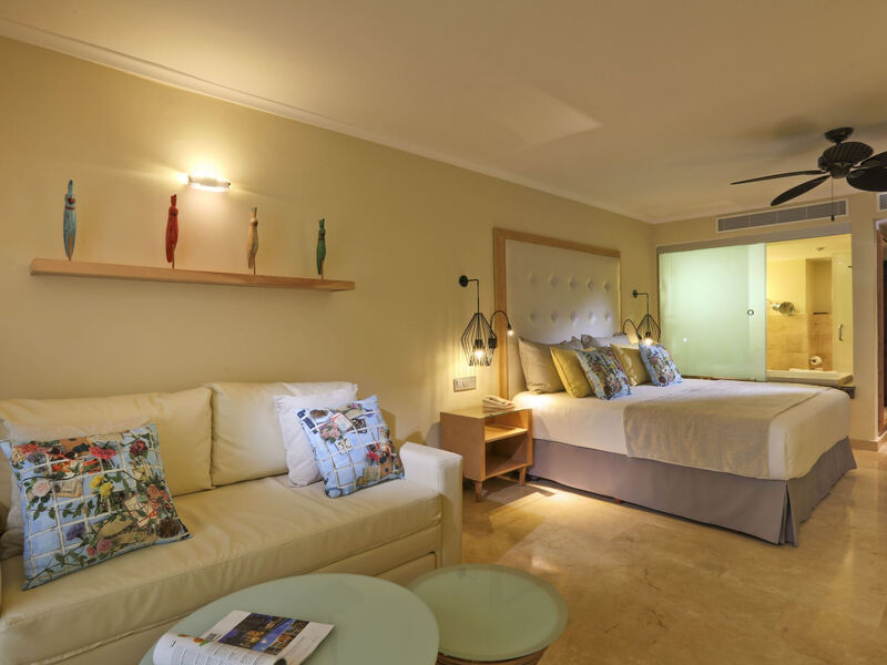 Grand Palladium Palace Resort Spa &Amp; Casino