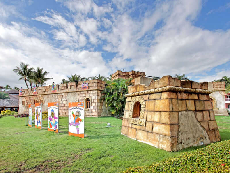 Grand Palladium Palace Resort Spa &Amp; Casino