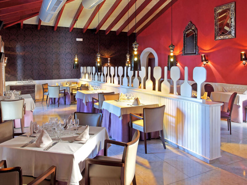 Grand Palladium Palace Resort Spa &Amp; Casino