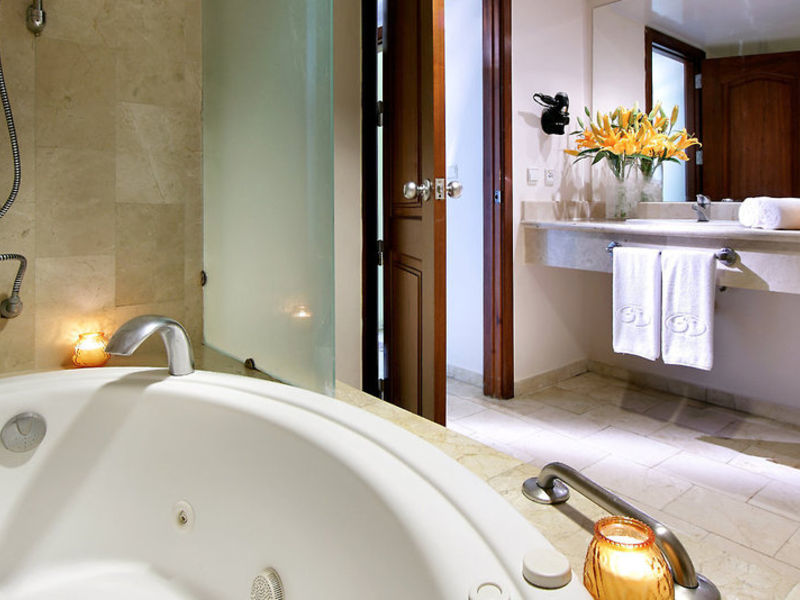 Grand Palladium Punta Can