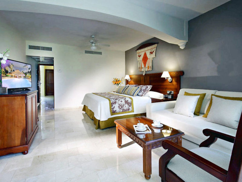 Grand Palladium Punta Can