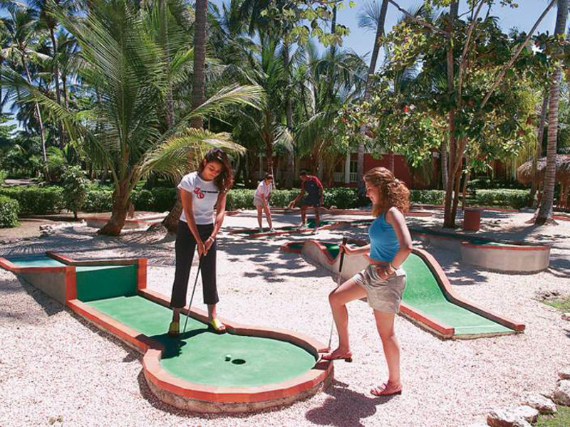 Grand Palladium Punta Can