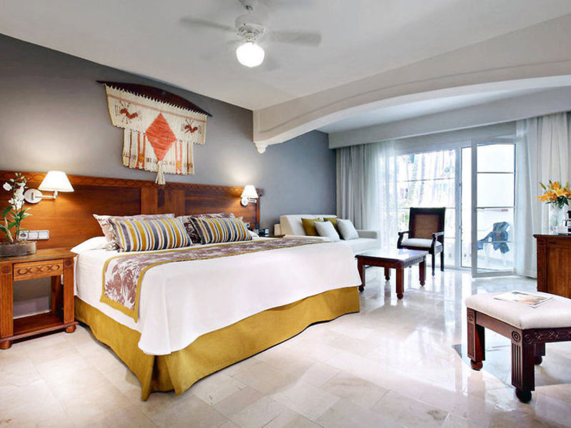 Grand Palladium Punta Can