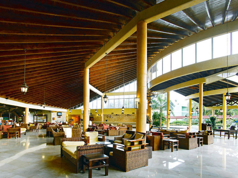 Grand Palladium Punta Can