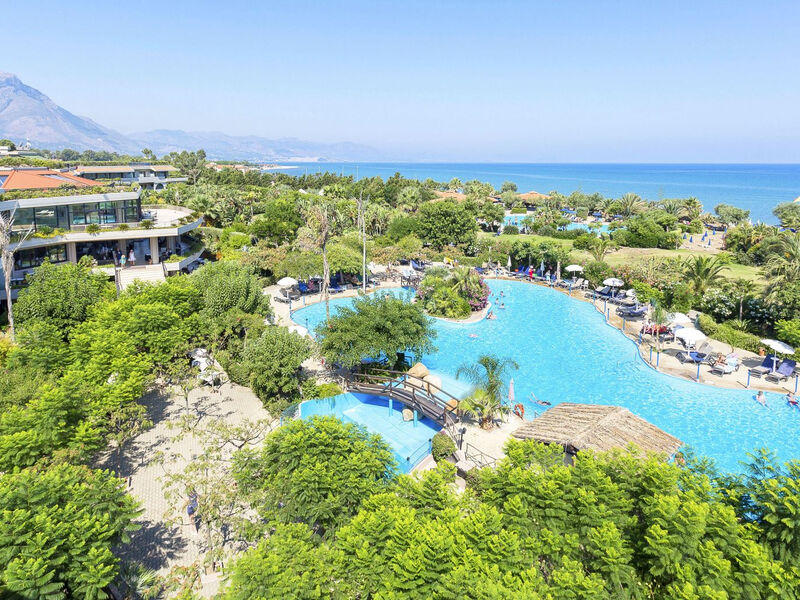 Grand Palladium Sicilia Resort &Amp; Spa