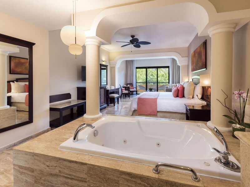 Grand Palladium White Sand Resort &Amp; Spa