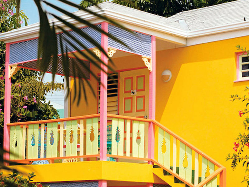 Grand Pineapple Beach Resort
