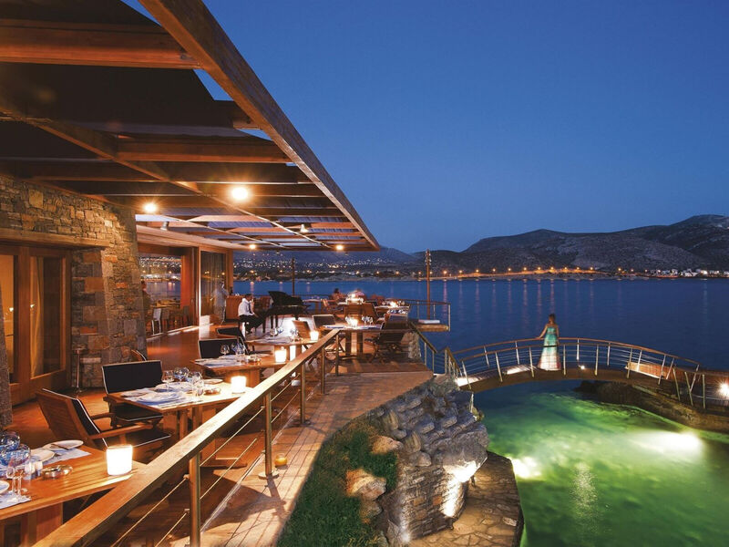 Grand Resort Lagonissi