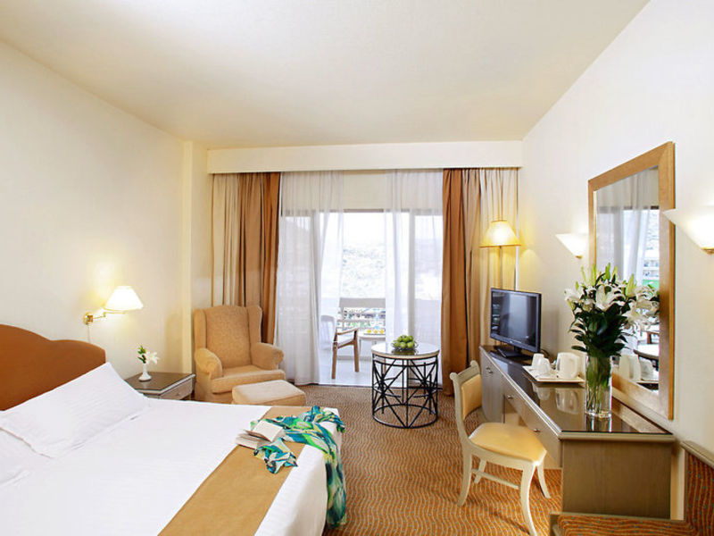 Grand Resort
