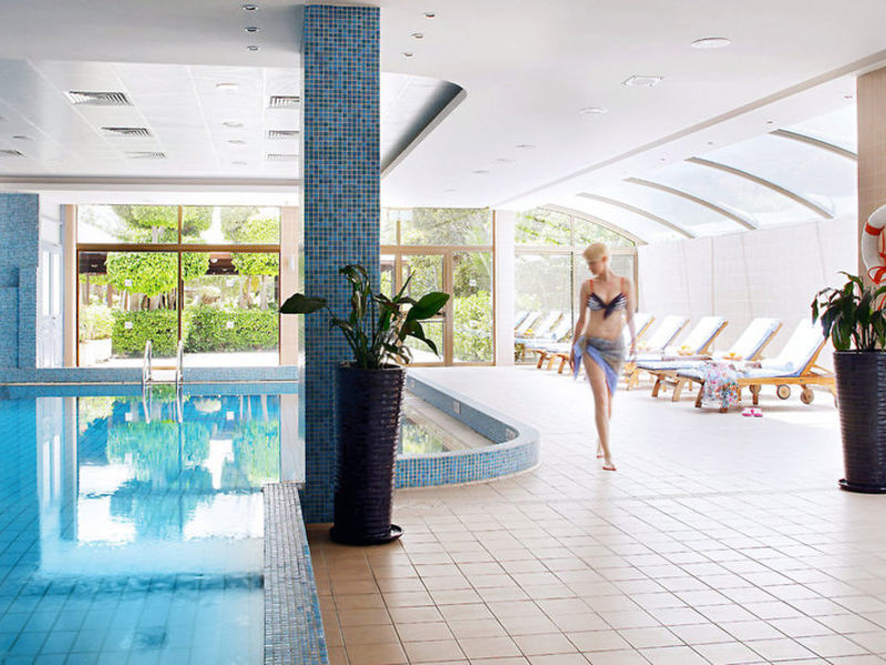 Grand Resort