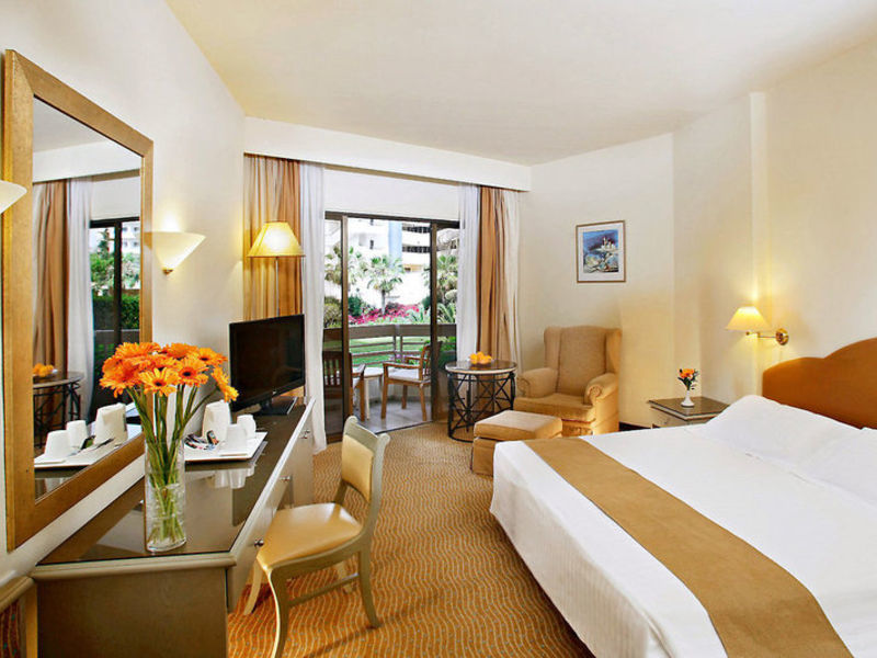 Grand Resort