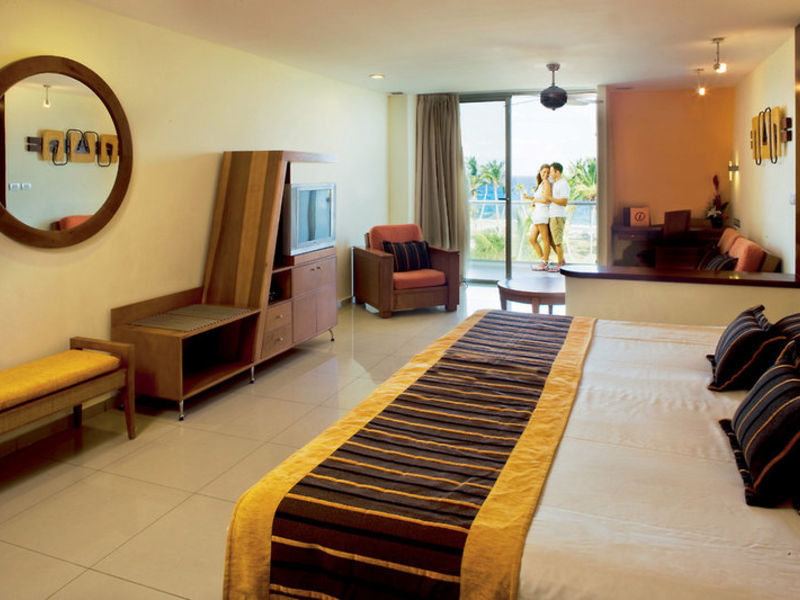 Grand Sirenis Mayan Beach