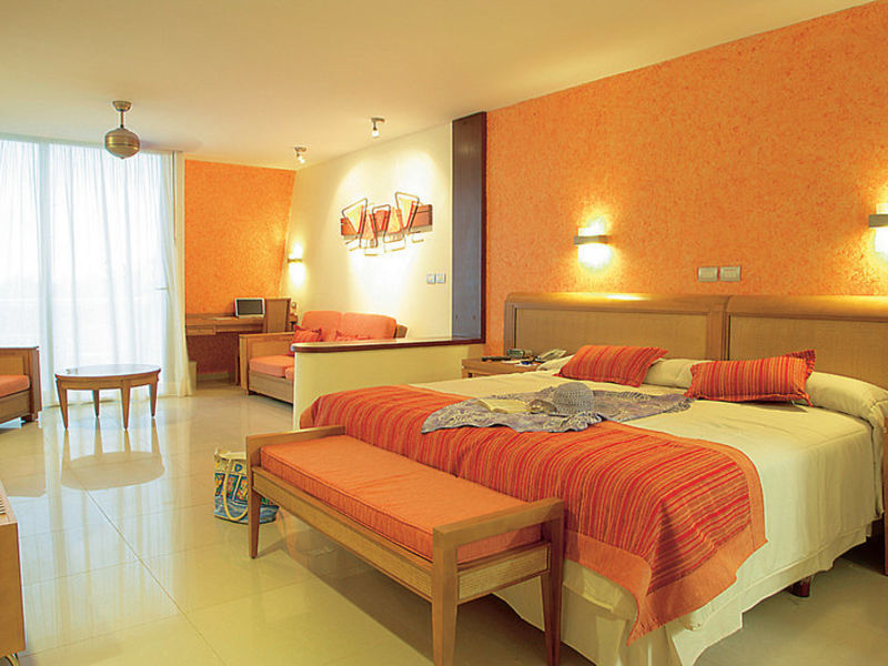 Grand Sirenis Riviera Maya