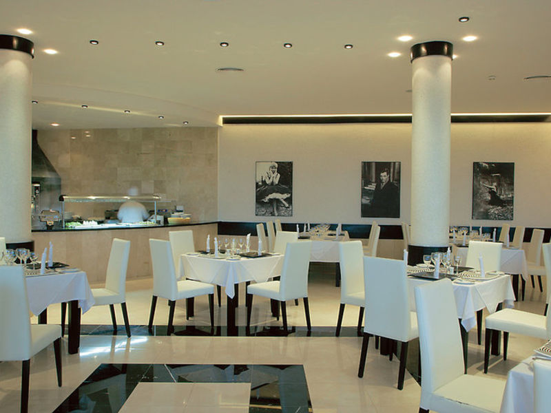 Grand Sirenis Riviera Maya