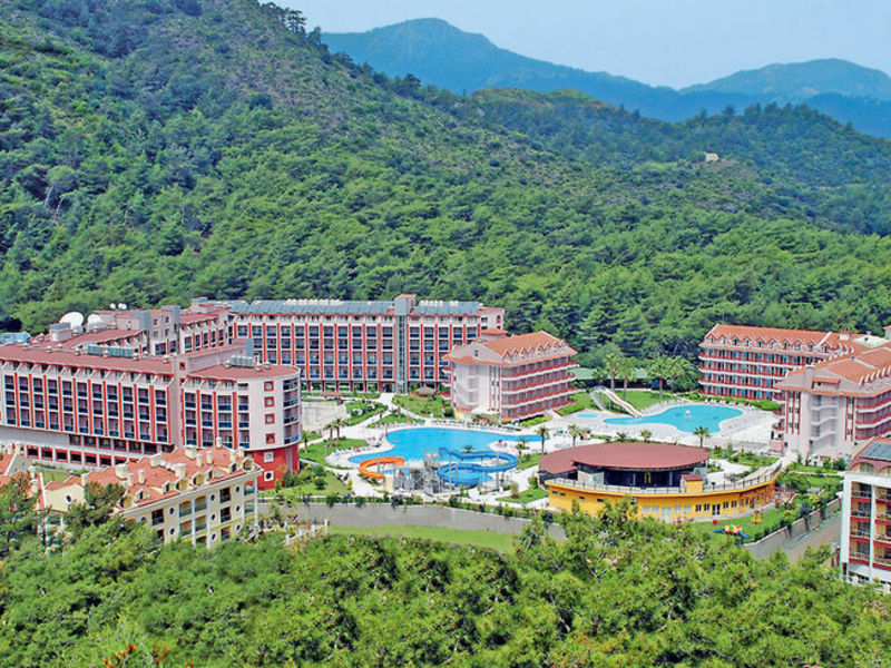 Green Nature Resort & Spa