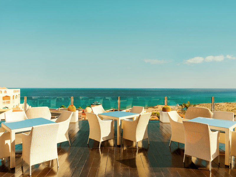 H 10 Playa Esmeralda