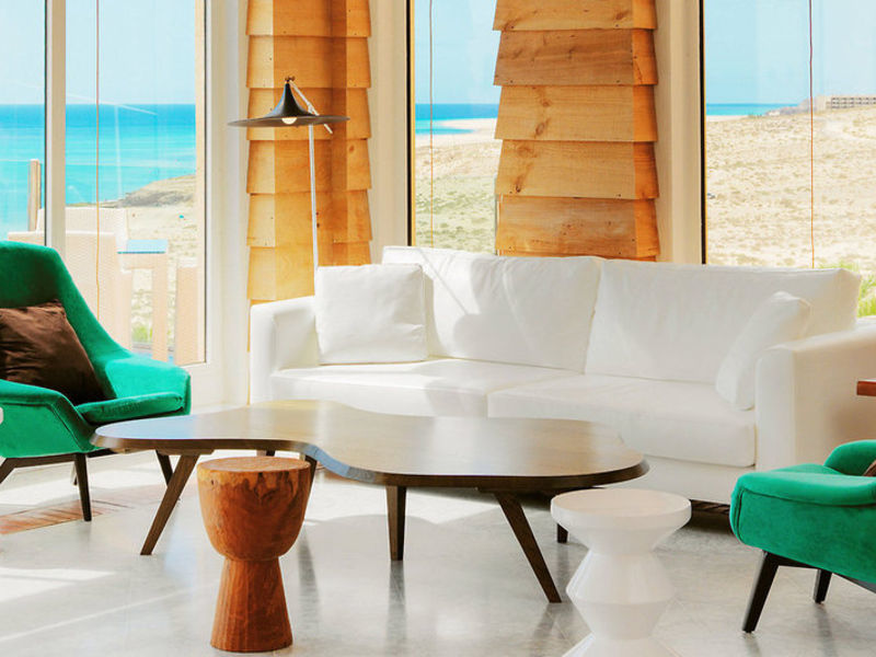 H 10 Playa Esmeralda