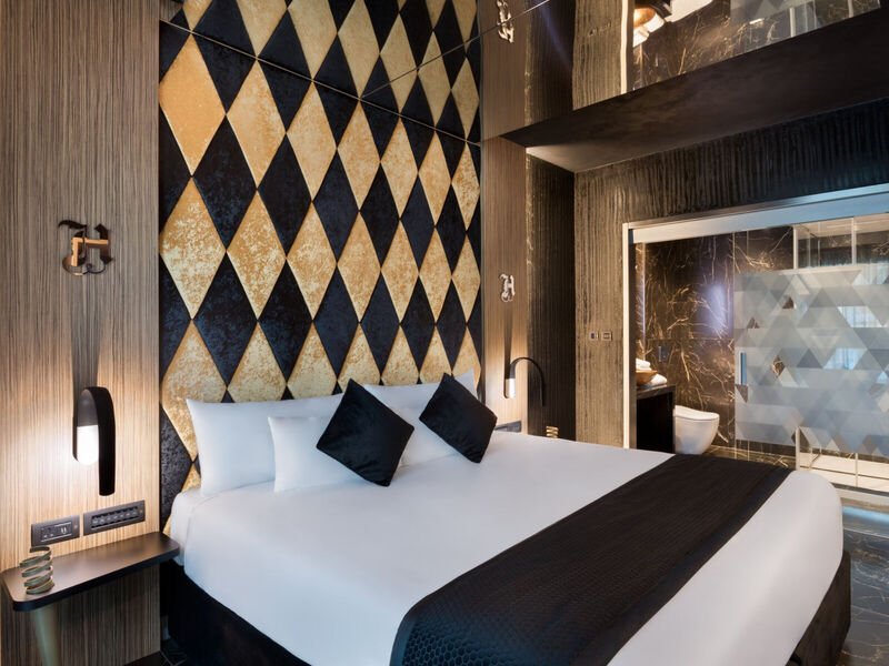 H Hotel- Adults Only