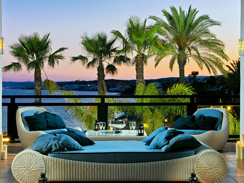 H10 Estepona Palace