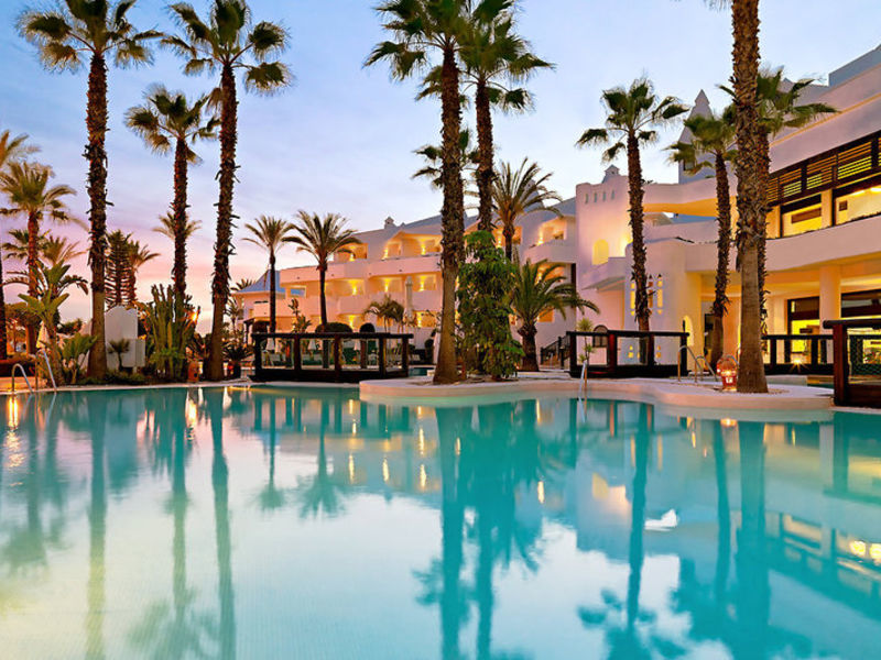 H10 Estepona Palace