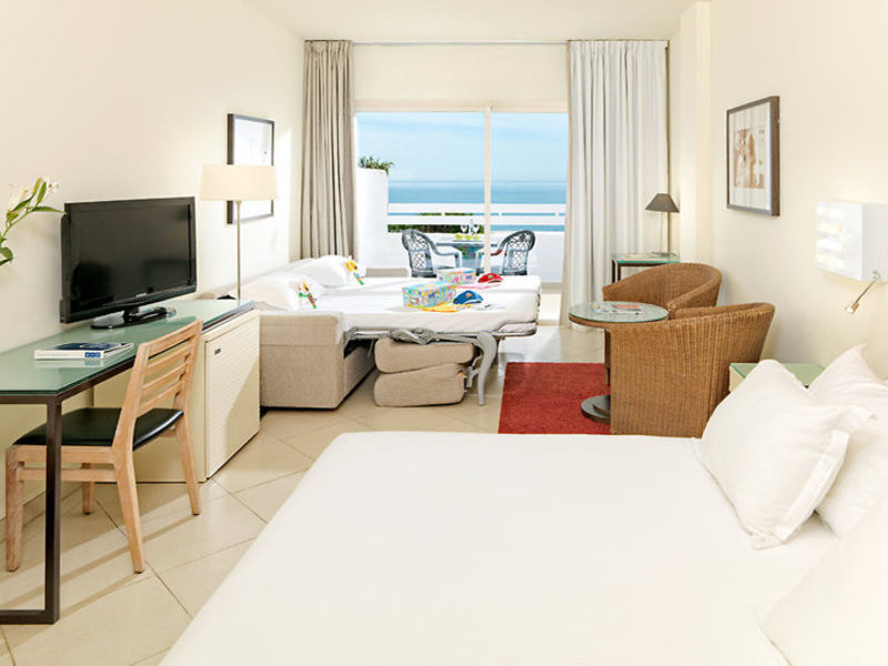 H10 Estepona Palace