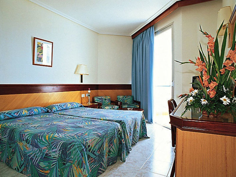 H10 Las Palmeras