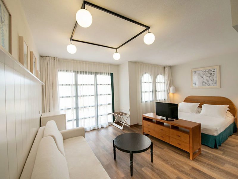 H10 Ocean Suites
