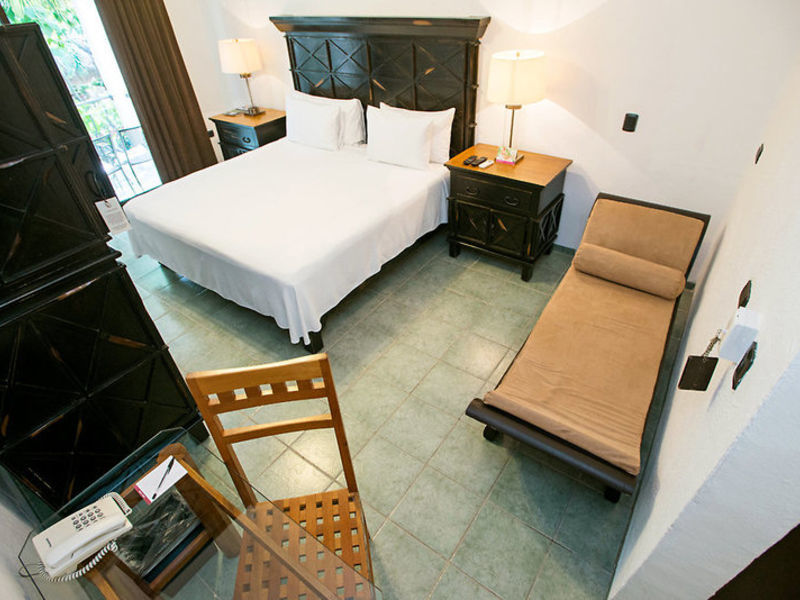 Hacienda Paradise Boutique Htl