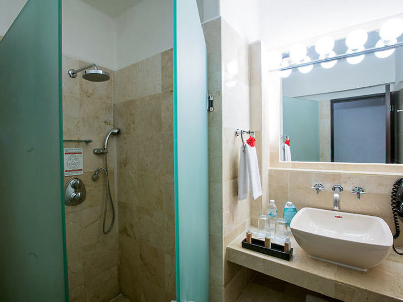 Hacienda Paradise Boutique Htl