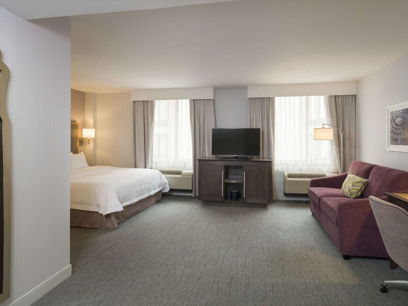 Hampton Inn Manhattan-Times Square South