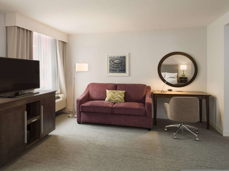 Hampton Inn Manhattan-Times Square South