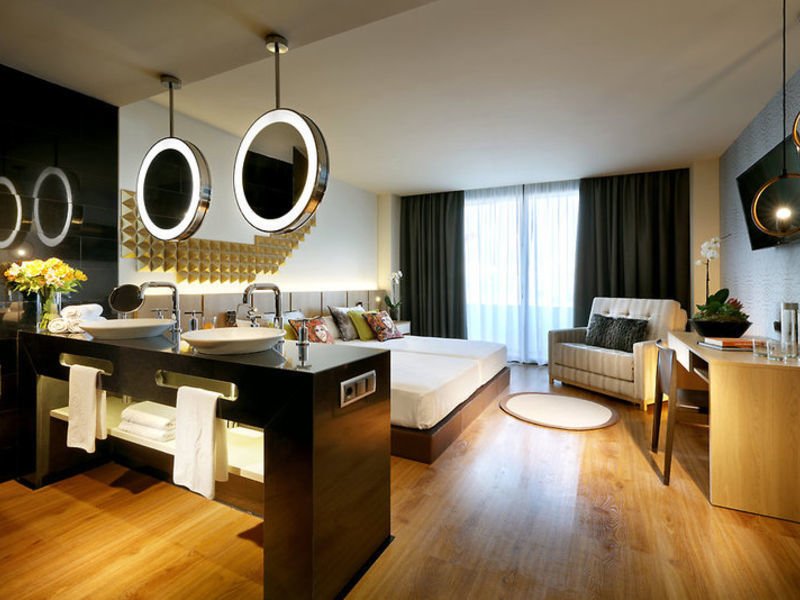 Hard Rock Hotel Tenerife