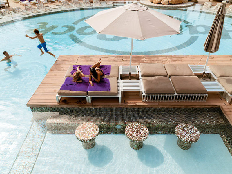 Hard Rock Hotel Tenerife