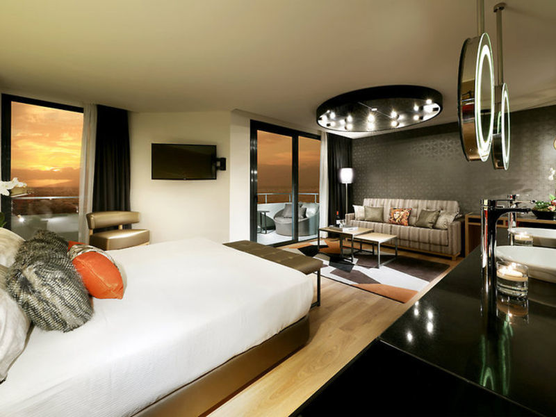 Hard Rock Hotel Tenerife