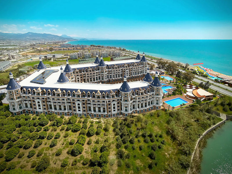 Haydarpasha Palace