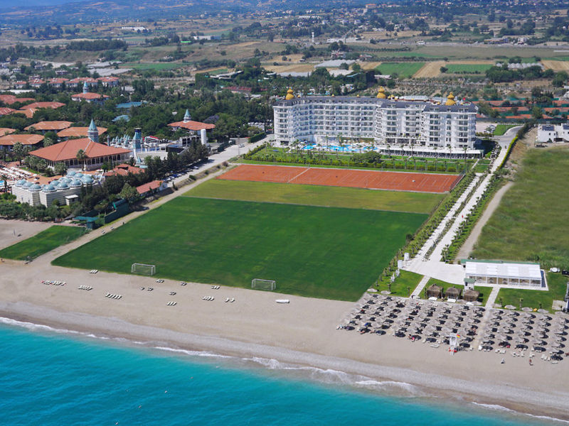 Heaven Beach Luxury Resor