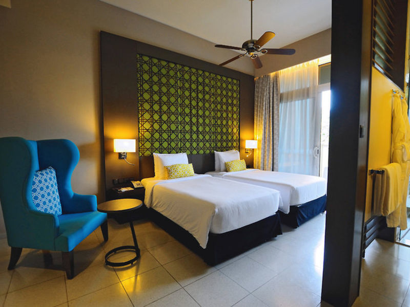 Heritance Negombo