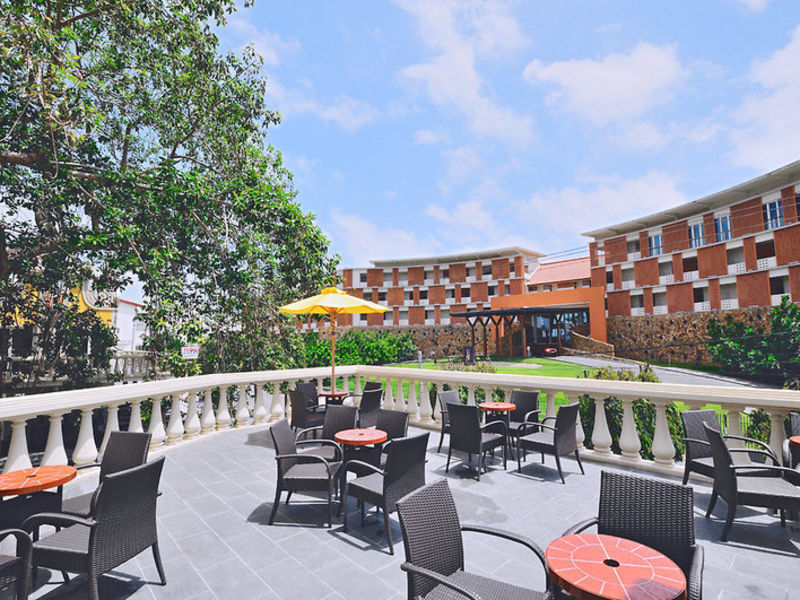 Heritance Negombo