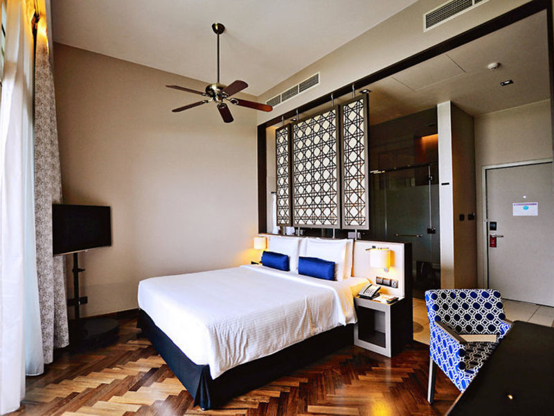 Heritance Negombo
