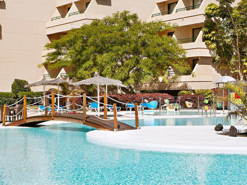 Hesperia Playa Dora