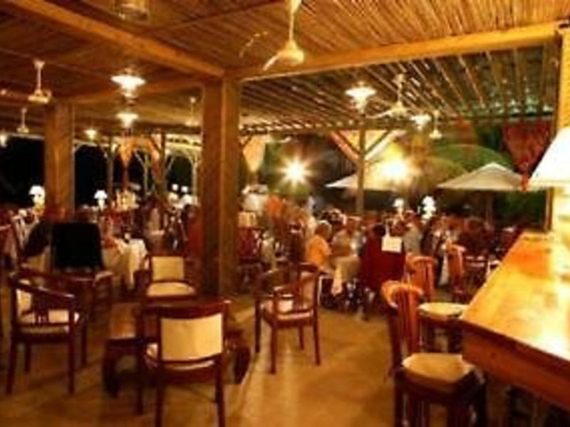 Hibiscus Beach Resort & Spa