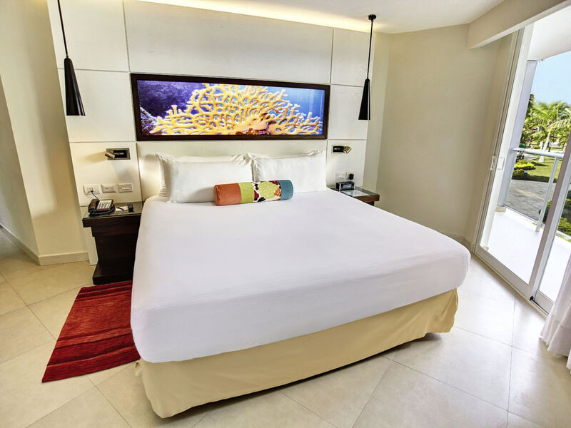 Hideaway At Royalton Blue Waters