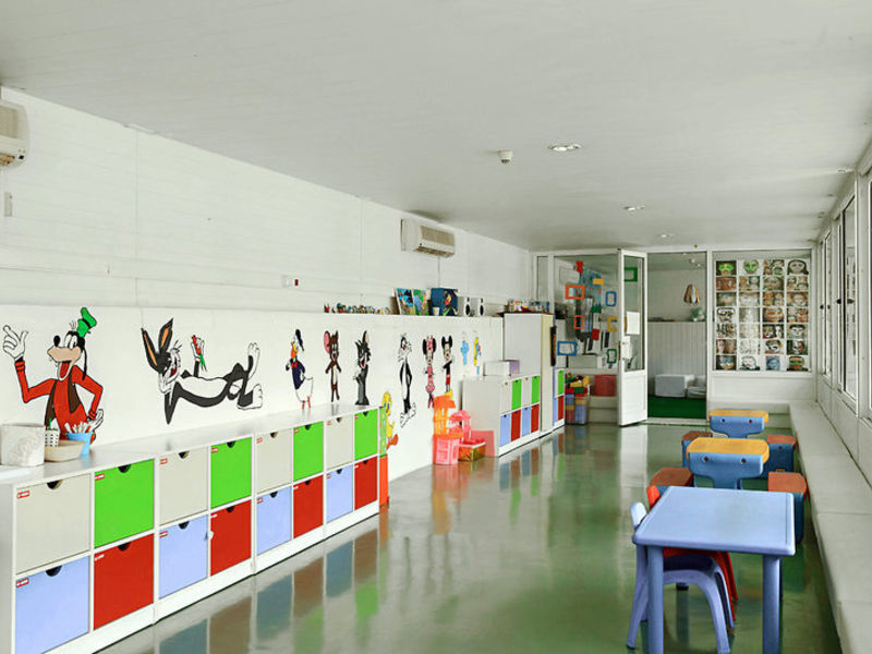 Hillside Su