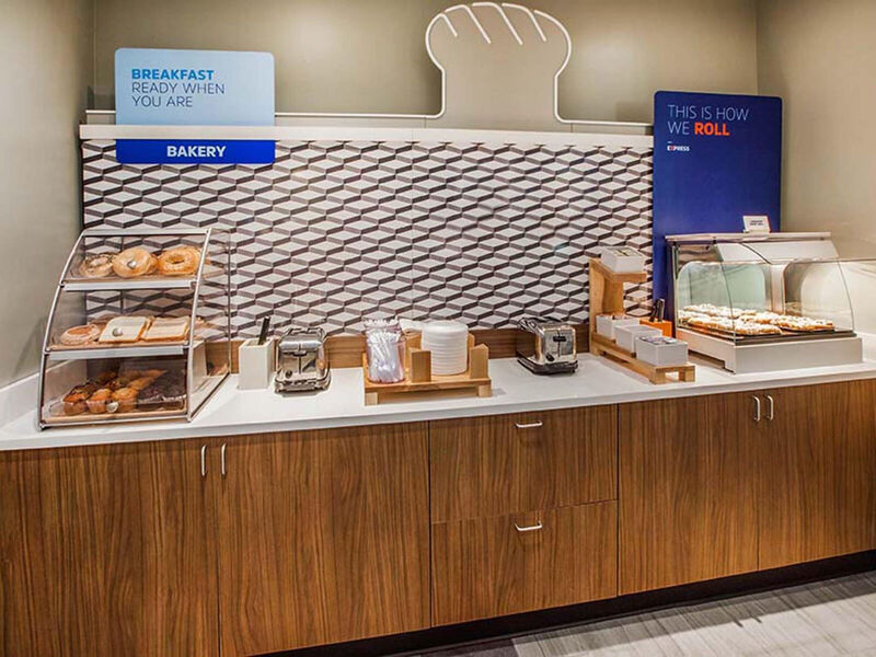 Holiday Inn Express Manhattan Midtown West