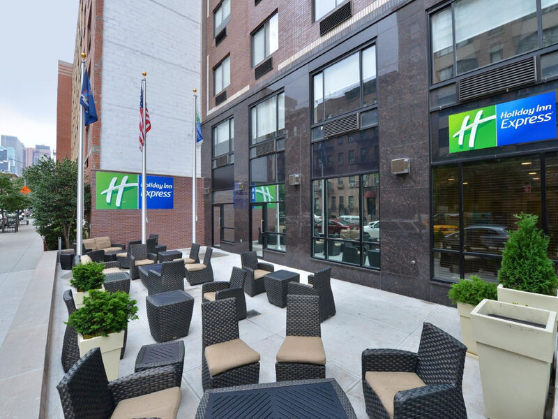Holiday Inn Express Manhattan Midtown West
