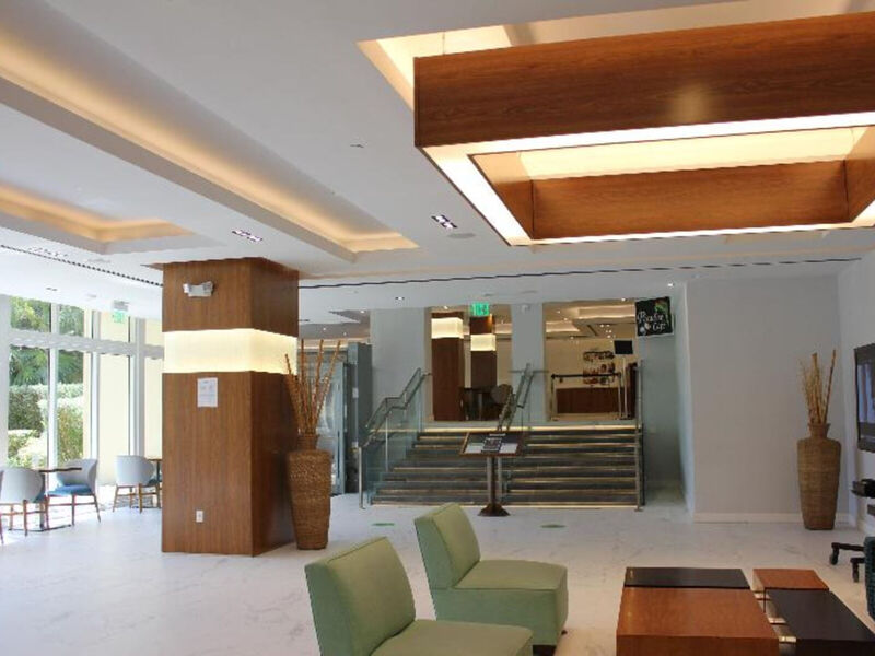 Holiday Inn Miami Beach Oceanfront