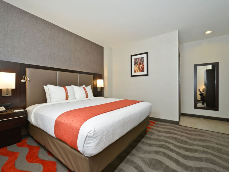 Holiday Inn Nyc Lower East Side