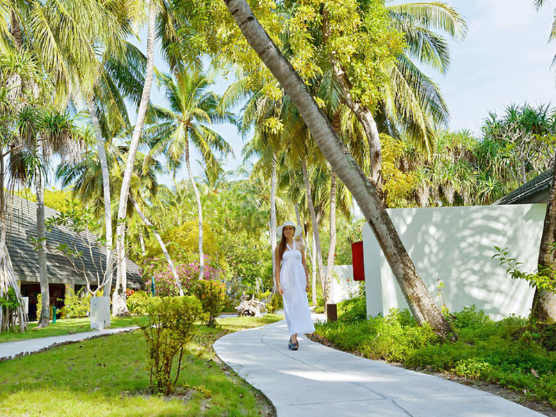 Holiday Island Resort & Spa
